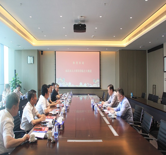 南昌市人大常委会主任吴伟柱等一行莅临ag亚娱集团(Asia Gaming)集团考察