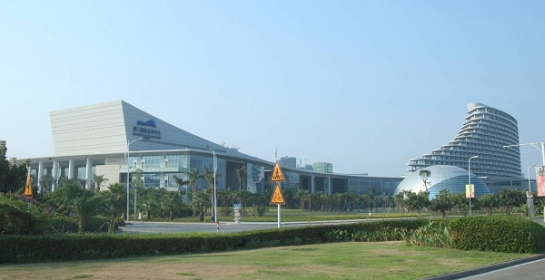 ag亚娱集团(Asia Gaming)承建幕墙工程的厦门国际会议中心迎来金砖国家峰会